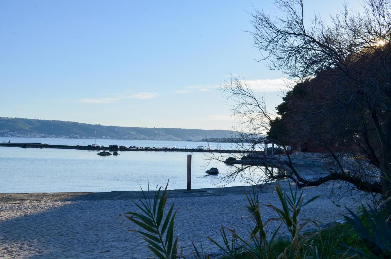 Kaštela Mihaela Studio Apartmans 150M Near The Beach מראה חיצוני תמונה